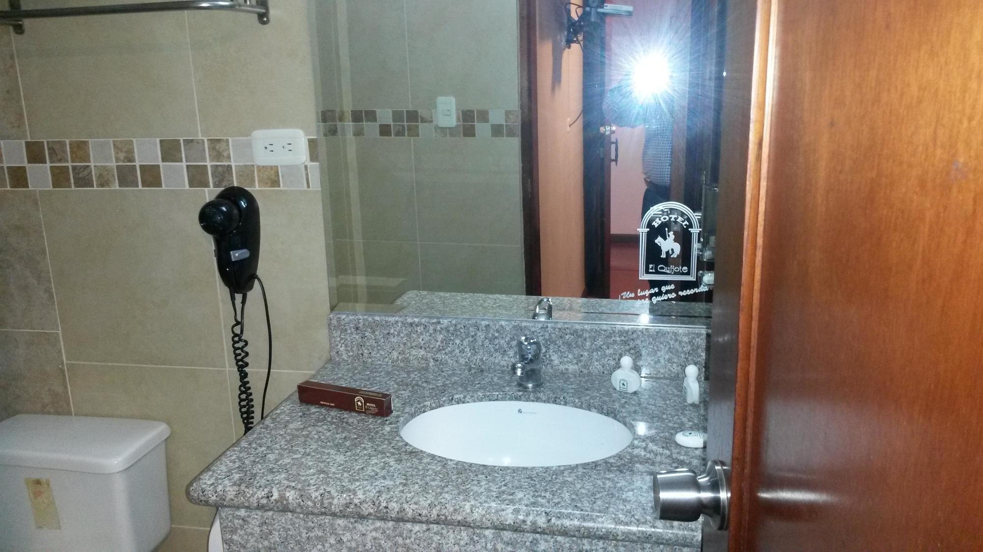 Hotel El Quijote Κουένκα Εξωτερικό φωτογραφία