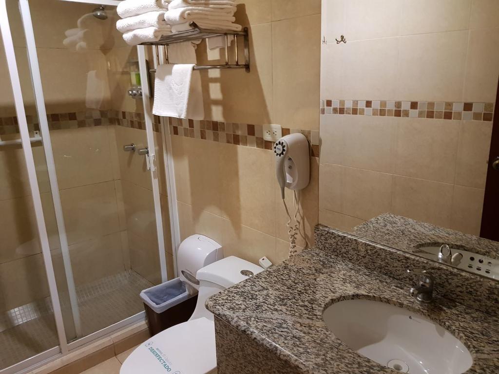 Hotel El Quijote Κουένκα Εξωτερικό φωτογραφία