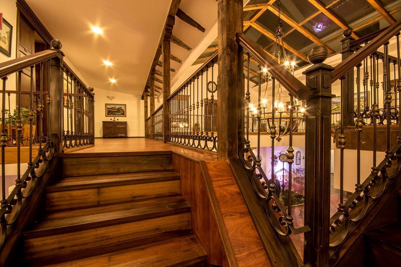 Hotel El Quijote Κουένκα Εξωτερικό φωτογραφία